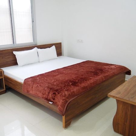 Lotus Paying Guest House Varanasi Exterior foto